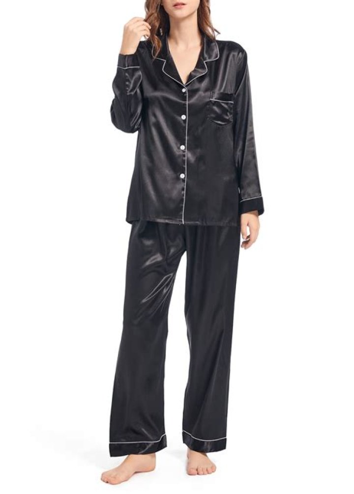 Are Silk Pyjamas good for night sweats?