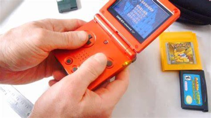 Can a Gameboy Advance SP play Gameboy games?