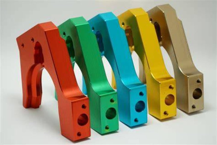 Can Chrome be anodized?