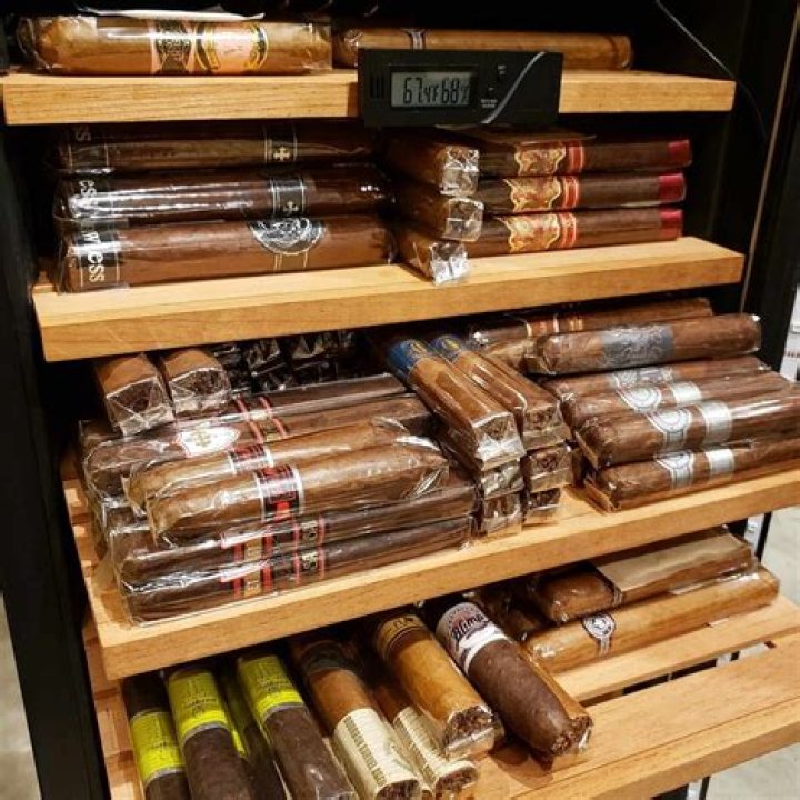 Can cigars be ordered online?