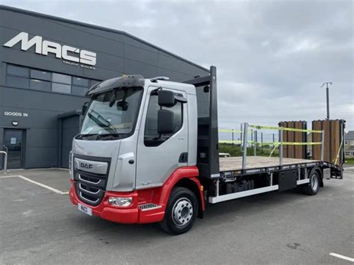 Can I drive a 7.5 tonne lorry on a car Licence?