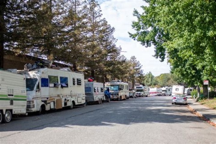 Can I park my RV on the street in San Diego?