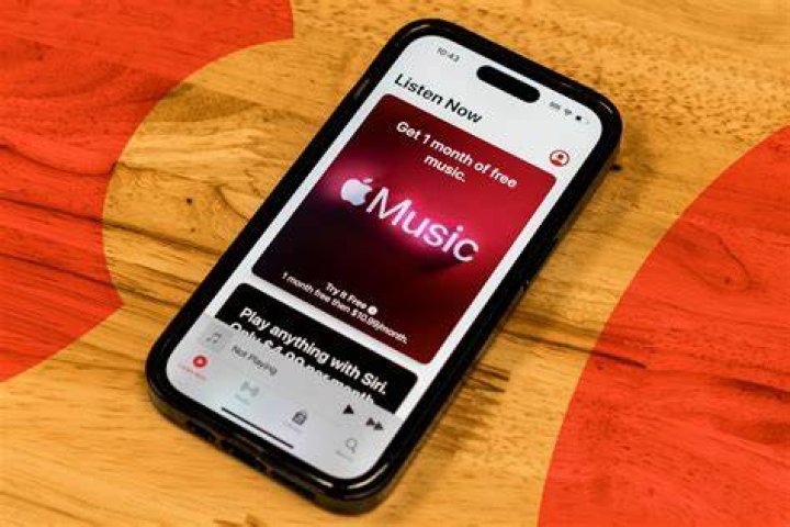 Can I play Apple music without WiFi?