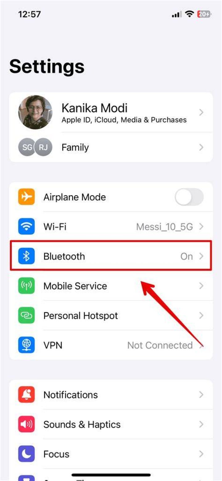 Can you text Non iPhone users on WiFi?