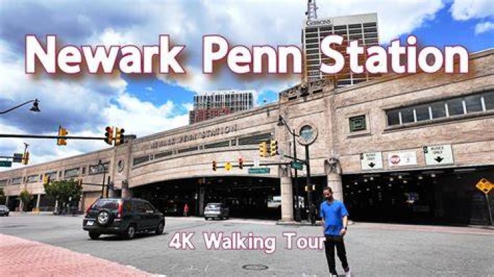 Can you walk from Newark Penn Station to the Prudential Center?