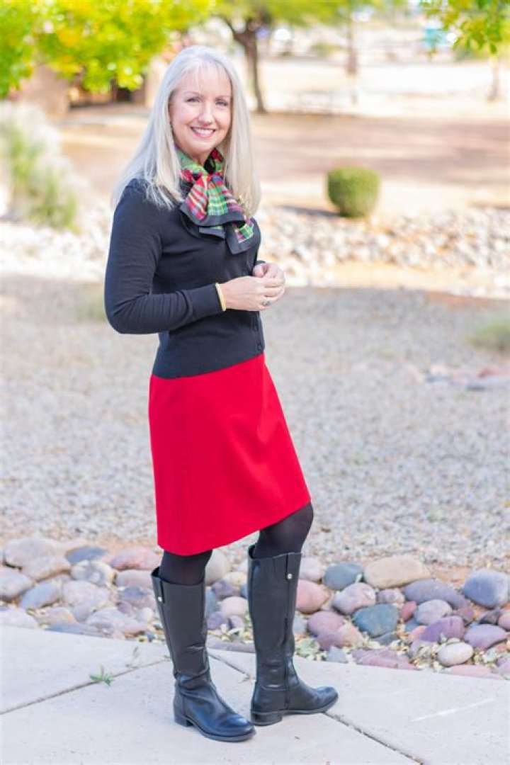Can you wear riding boots with dresses?