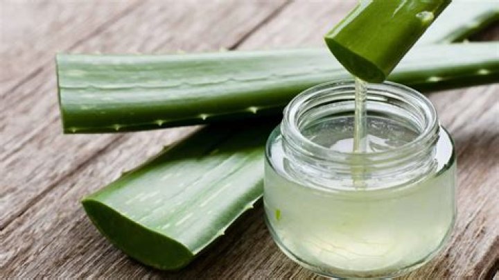 ¿Cómo hacer una crema humectante con aloe vera?