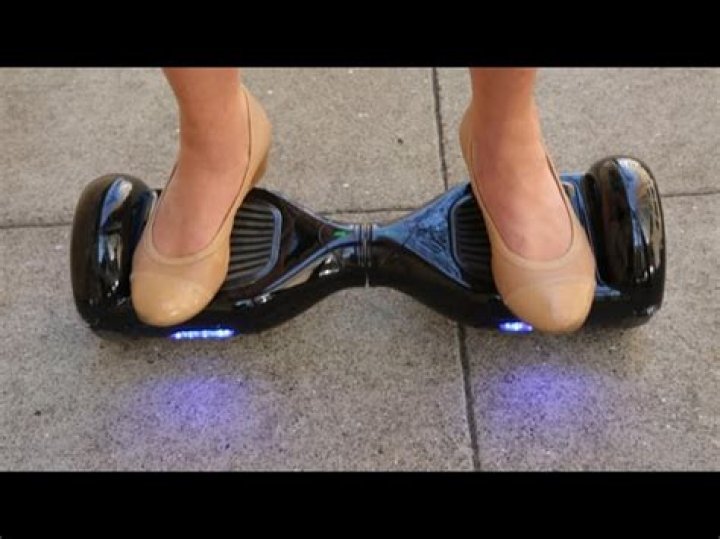 ¿Cómo se llaman los patines eléctricos de 2 ruedas?
