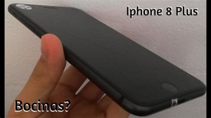 ¿Cuántas bocinas tiene iPhone 8?
