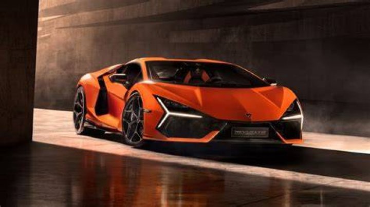 ¿Cuánto cuesta un Lamborghini 2020?