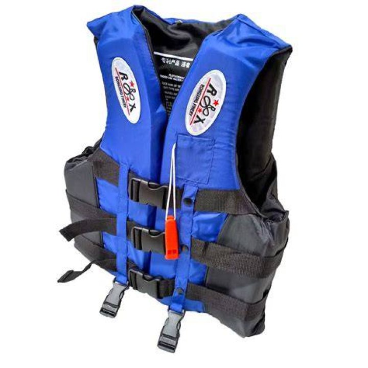 Do you have to wear a life jacket on a kayak in Colorado?