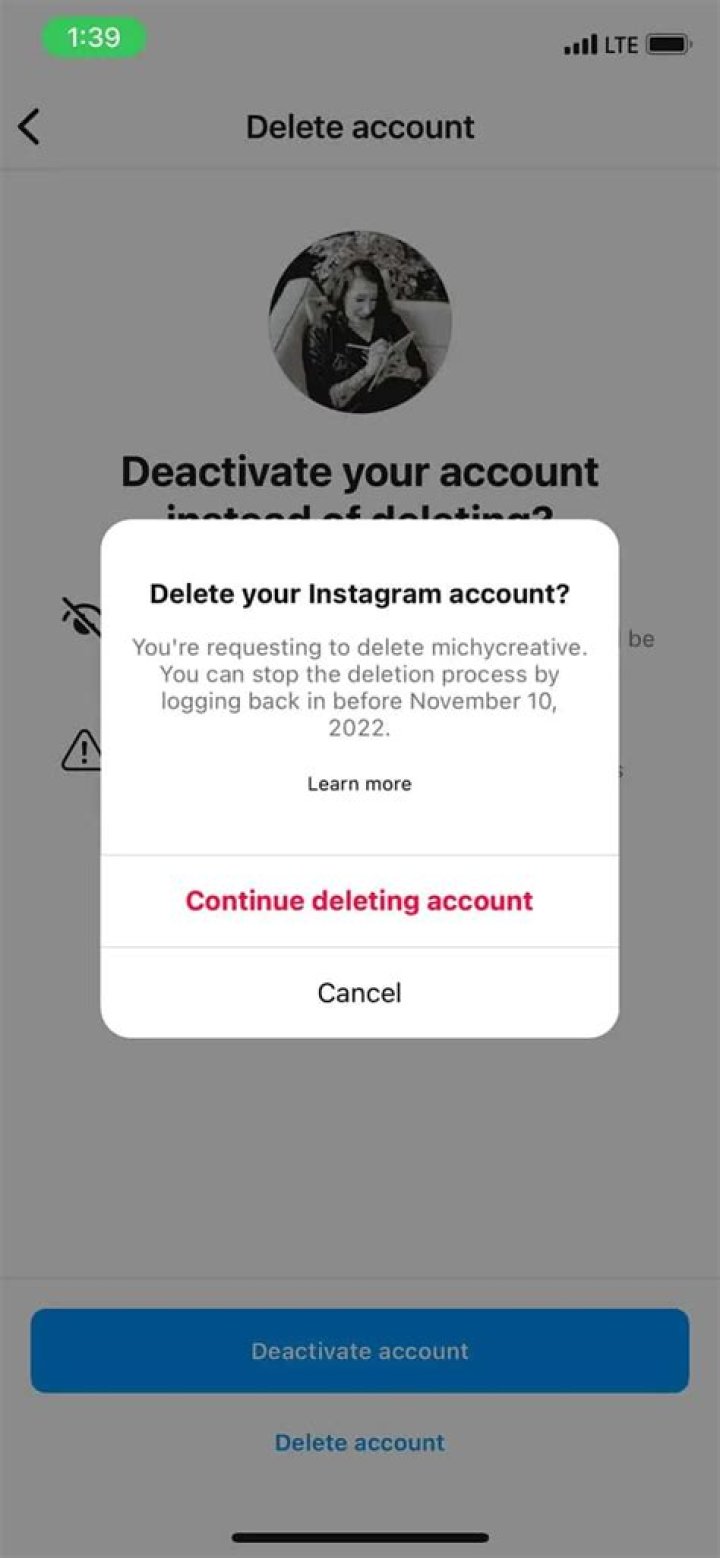 Does Instagram delete metadata?