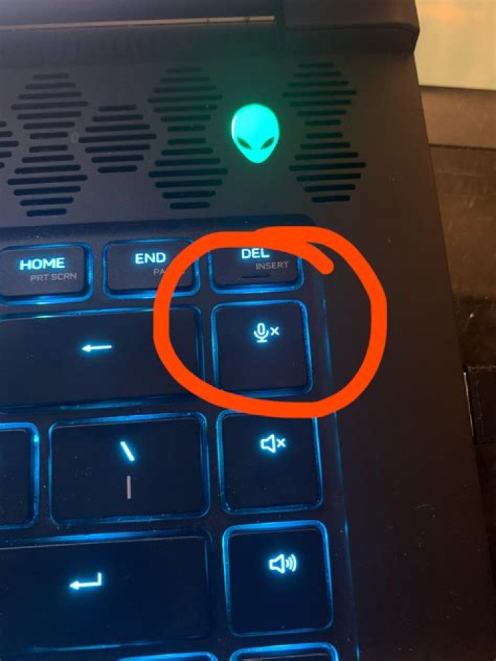 Does my Alienware have Bluetooth?