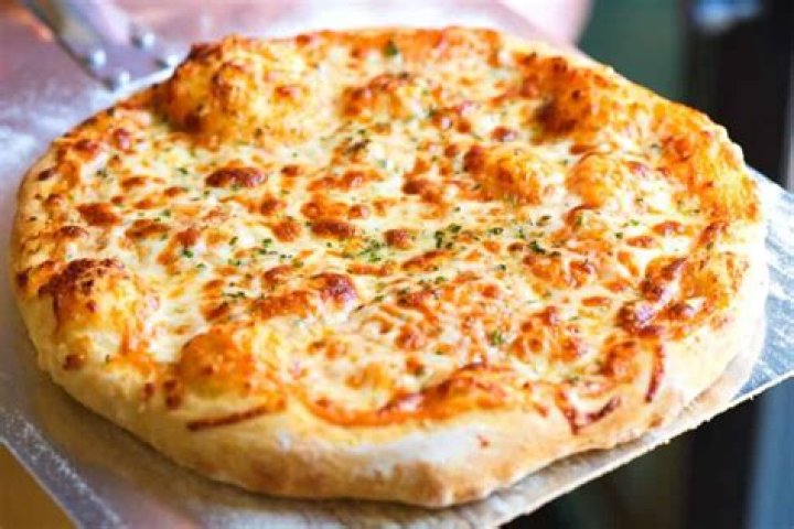 Does Pizza Pizza have dairy free cheese?