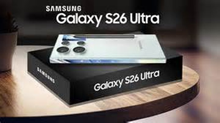 Does Samsung s20 ultra come with a case?