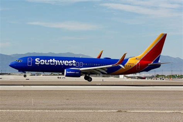 Does Southwest fly to Tampa Florida from Pittsburgh?