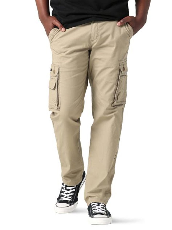 Does Walmart sell cargo pants?