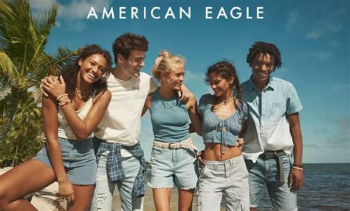How can you tell if American Eagle clothes are fake?