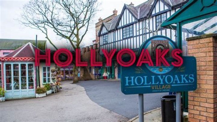 How did Carmel die Hollyoaks?