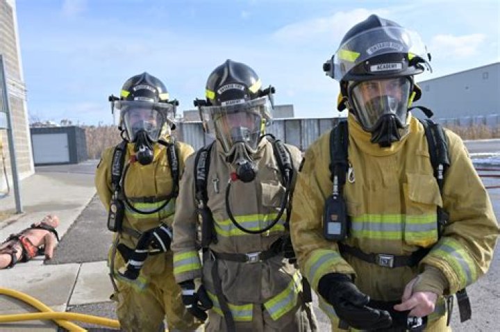 How do I become a firefighter in Colorado Springs?