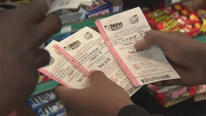 How do I buy a lottery ticket in Ohio?