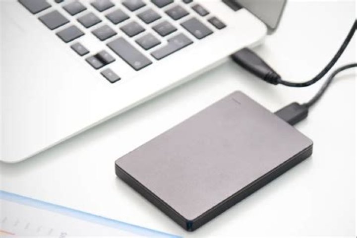 How do I eject external hard drive from MacBook air?