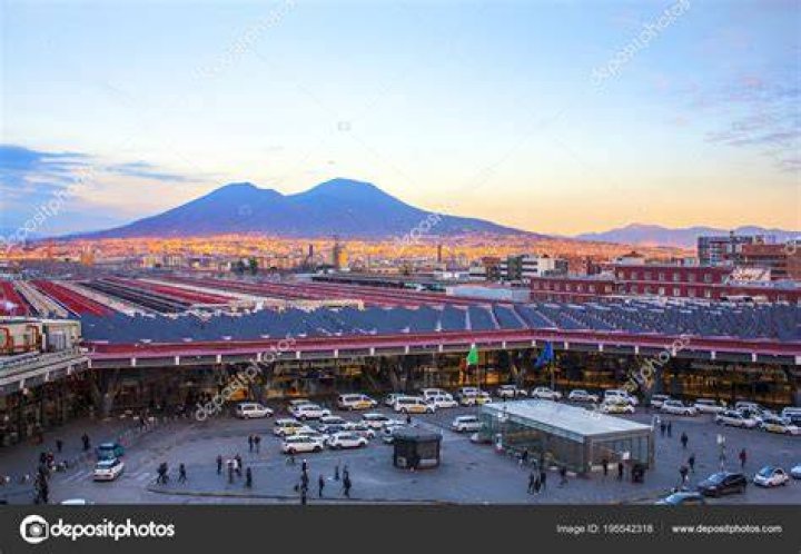 How do I get from Napoli Centrale to Napoli Garibaldi?
