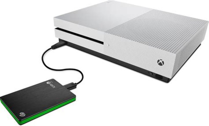 How do I get my Xbox one to read my external hard drive?