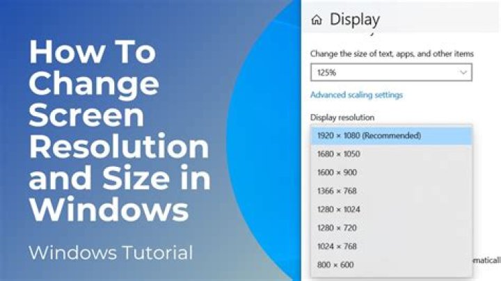 How do I reduce the size of Windows Media Player?