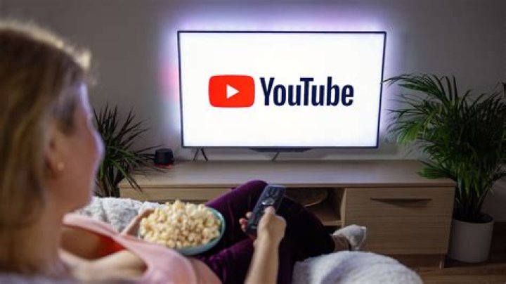 How do I watch Internet videos on my ps3?