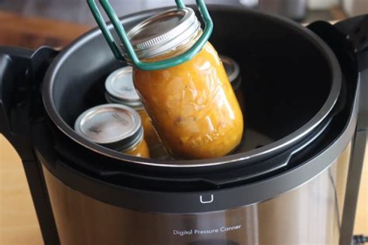 How do you cook canned venison without a pressure cooker?