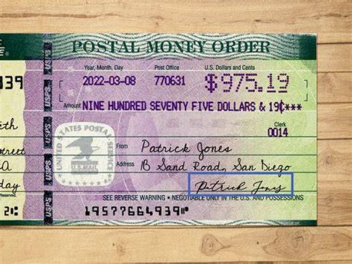 How do you fill out a postal order?