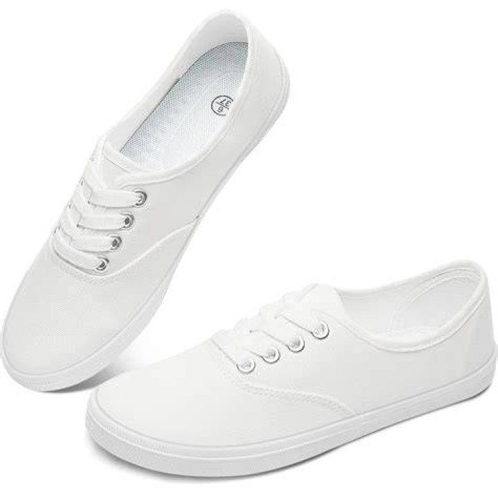 How do you fix white canvas shoes?