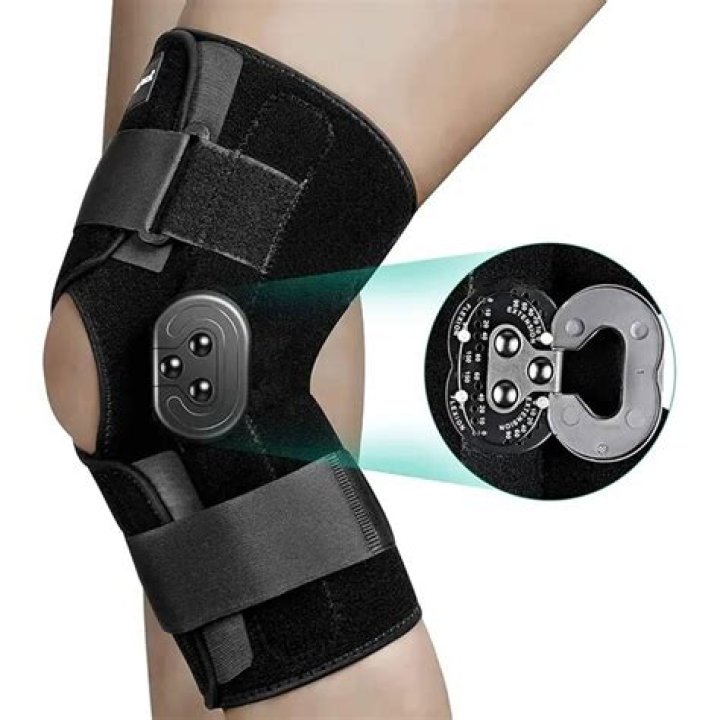 How do you get fitted for a knee brace?