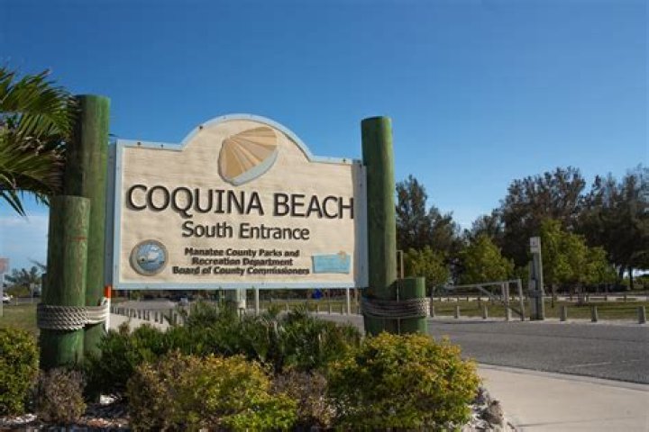 How do you get to Coquina Beach?