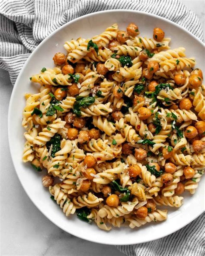 How do you make Chickpea Pasta?