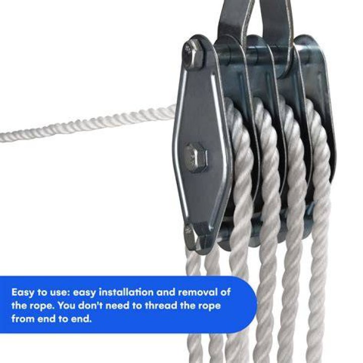 How do you rig a rope pulley?