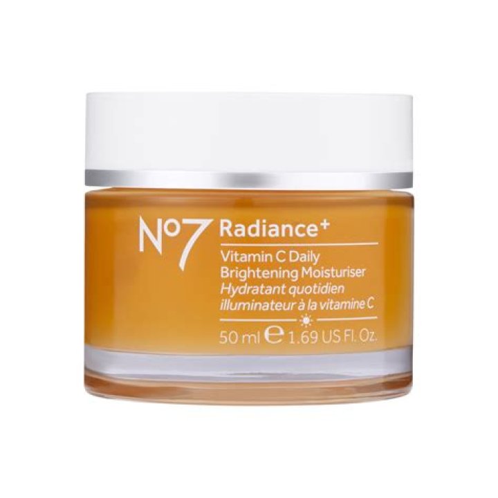 How do you use no 7 Vitamin C serum?