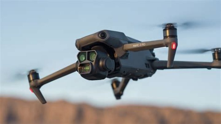How high can a Mavic 2 Pro go?