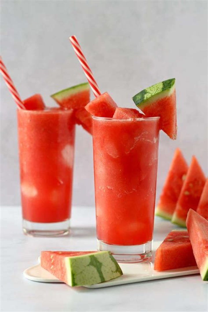 How many calories are in a veil with watermelon vodka?