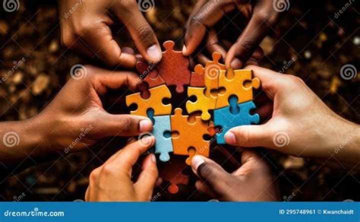 How many puzzle pieces should a senior have?