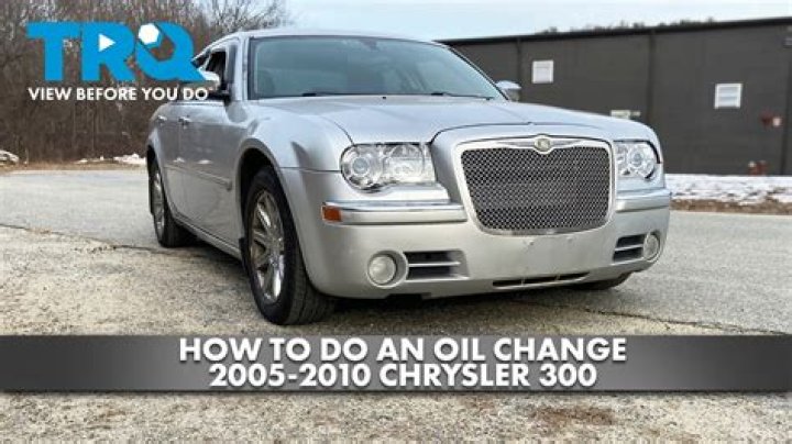 How many quarts of oil does a 2010 Cadillac DTS take?