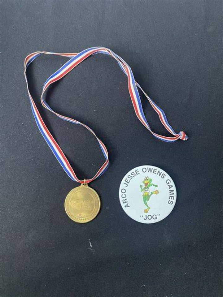 How much did Jesse Owens Medal sell for?