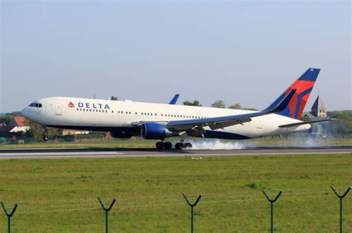 How much does a 767 300 Cost?