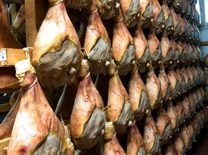 How much does a leg of prosciutto cost?
