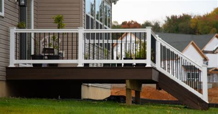 How much does it cost to replace railings?