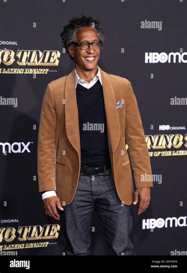 How much is Andre Royo worth?