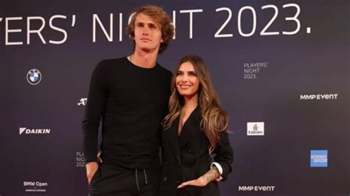 Is Alexander Zverev single?
