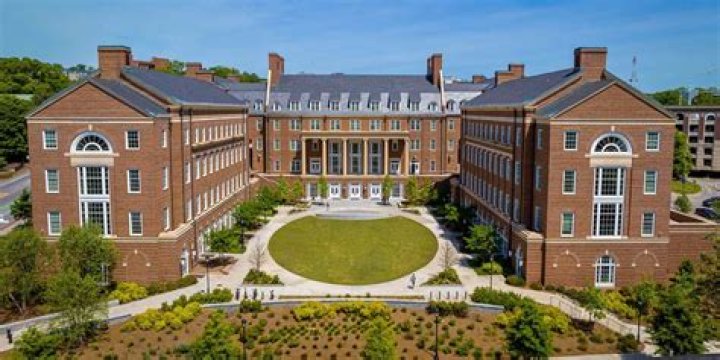 Is Georgia university a d1 school?