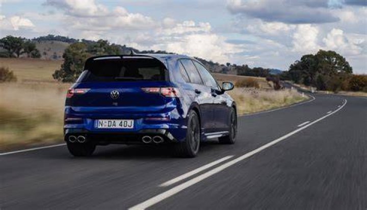 Is Golf R expensive to maintain?